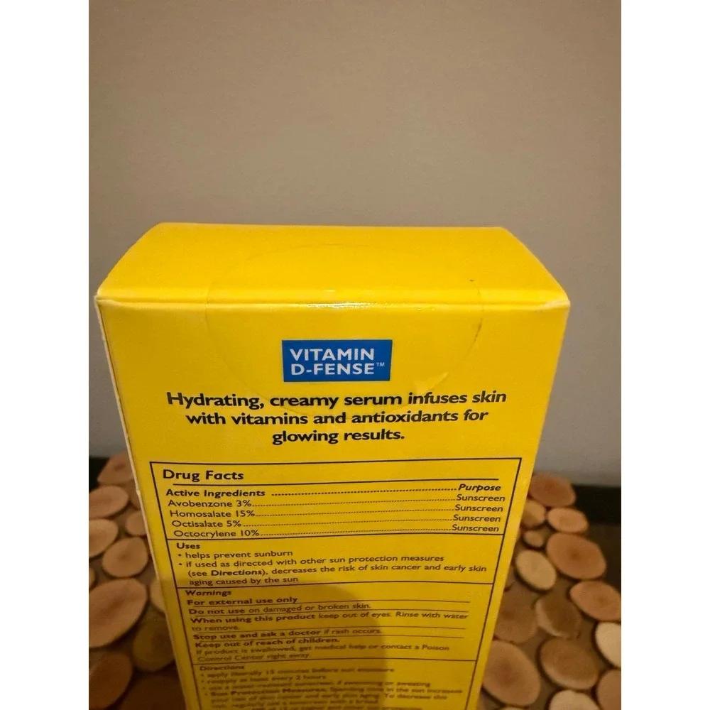 Peter Thomas Roth Max Vitamin D-Fense Sunscreen Serum SPF 50 1.7 oz expired 1/25